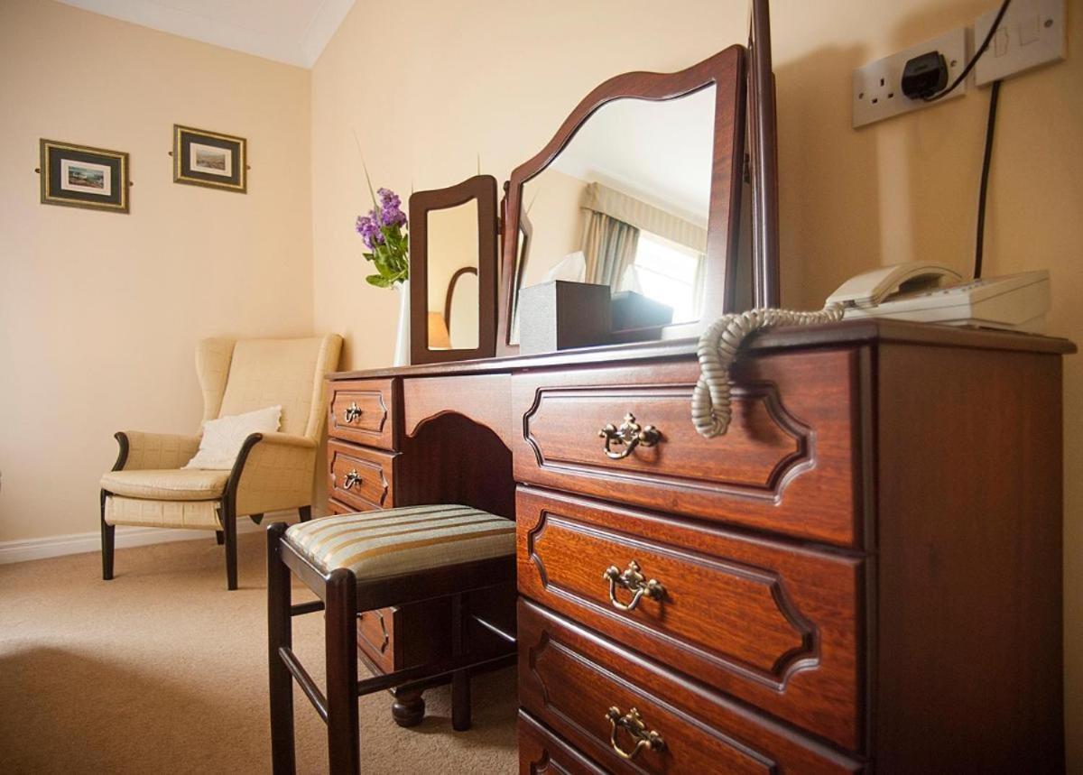 Dun Ri Guesthouse Clifden Bagian luar foto