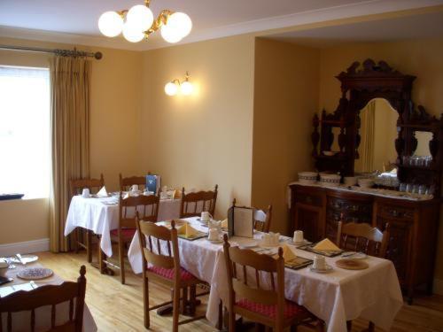 Dun Ri Guesthouse Clifden Bagian luar foto